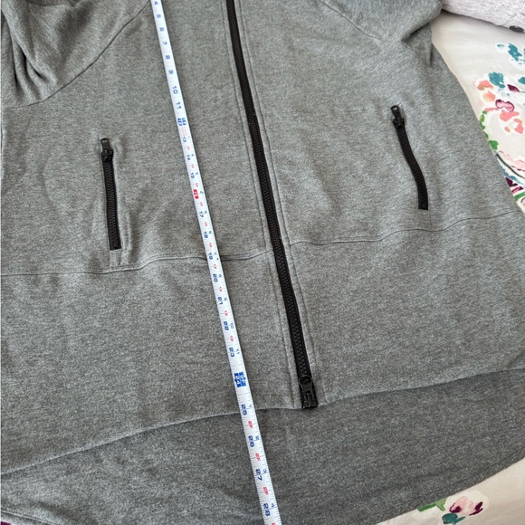 Cabi Pivot Jacket #3732 - Size L - Picture 7 of 8